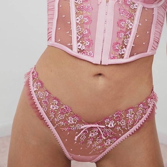 For Love & Lemons x Victoria's Secret Floral Thong Panty XXS Delicate Lace - Picture 6 of 8